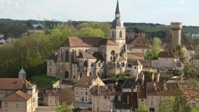 Vue du quartier de l'église Saint-Nicolas