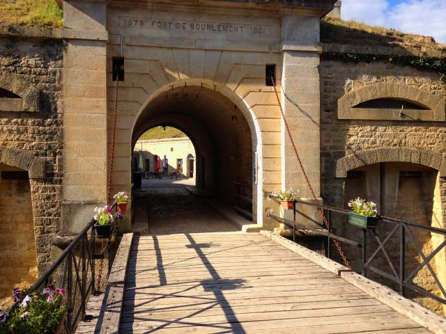 Entrée du Fort de Bourlémont