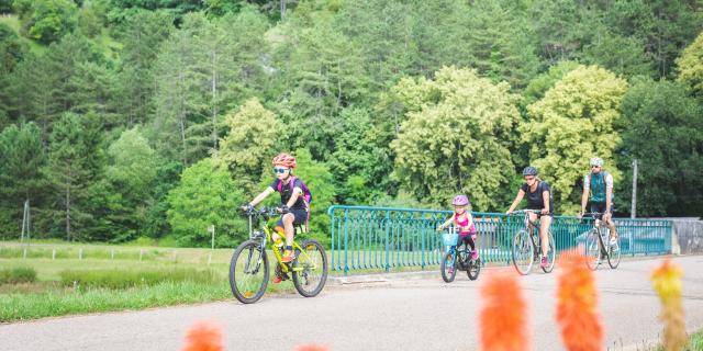 Balade en famille sur l'itinéraire Eurovélo 19 