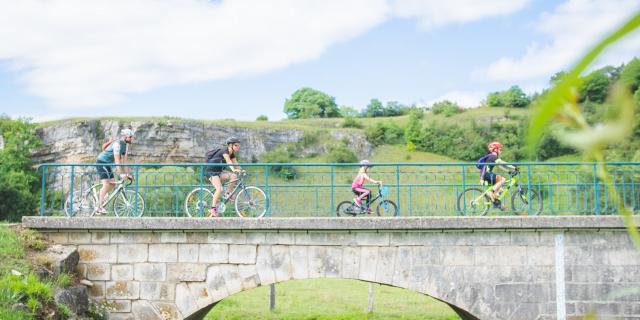 Circourt-sur-Mouzon à vélo